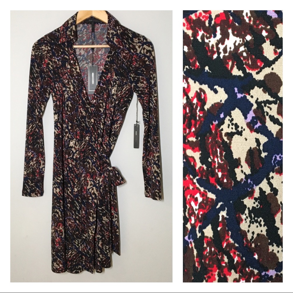 XS NWT BCBGMaxAzria wrap dress DVF style